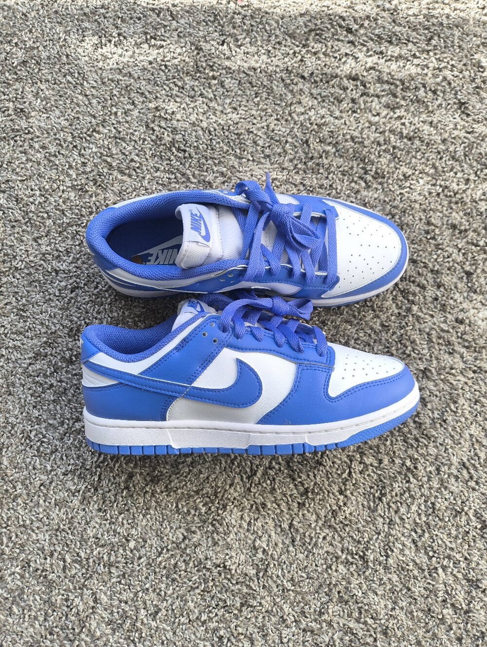 Wmns Nike Dunk Low "White Sapphire" Size 9W - 7.5M